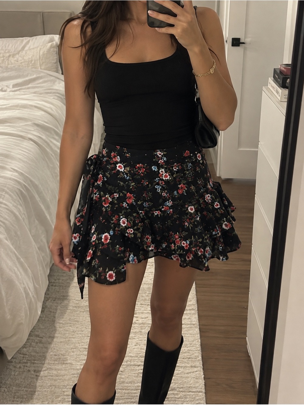 Forever 21 Floral Ruffle Mini Skirt in Black